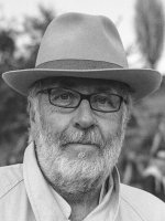 Autor*innenportrait von J&uuml;rgen Alberts