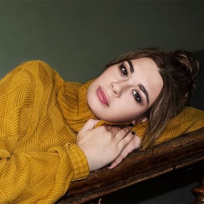 Autor*innenportrait von Ronja von R&ouml;nne