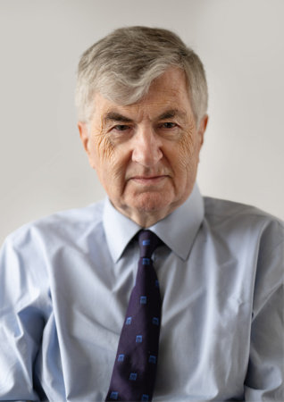 Autor*innenportrait von Richard J. Evans
