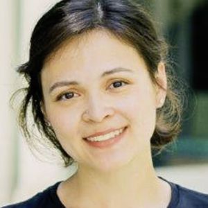 Autor*innenportrait von Helen Hoang