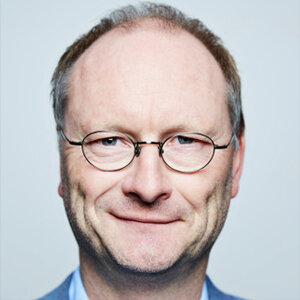 Autor*innenportrait von Sven Pl&ouml;ger