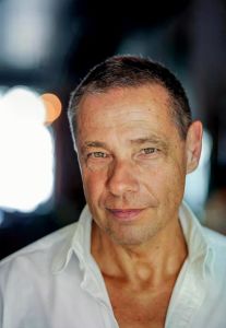 Autor*innenportrait von Michael Wallner