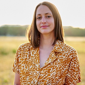 Autor*innenportrait von Maria H&ouml;ck