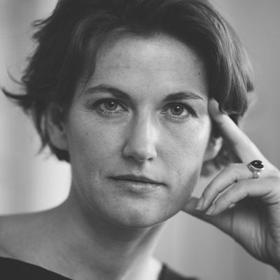 Autor*innenportrait von Janne Teller