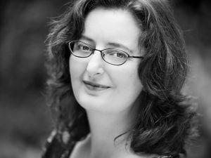 Autor*innenportrait von Trudi Canavan