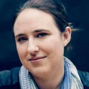 Autor*innenportrait von Amie Kaufman