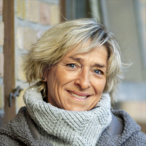 Autor*innenportrait von Ingrid Klimke