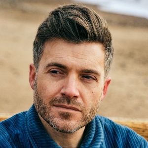 Autor*innenportrait von Benjamin Wood