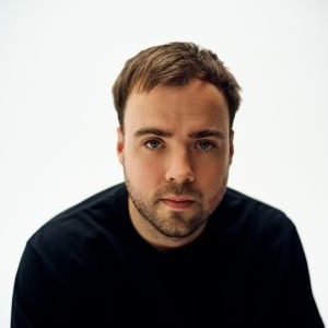 Autor*innenportrait von Kurt Pr&ouml;del