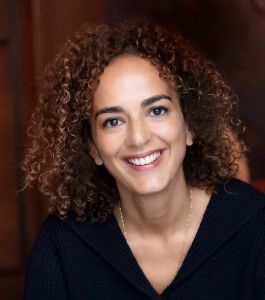 Autor*innenportrait von Le&iuml;la Slimani