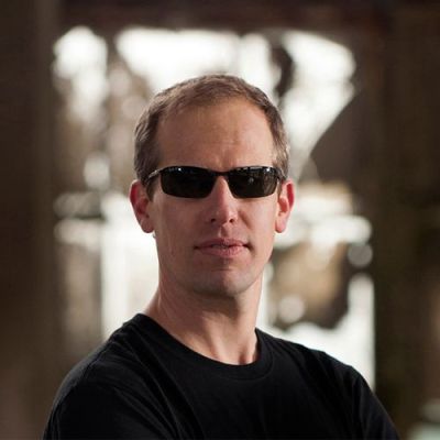 Autor*innenportrait von Chris Bradford