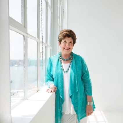 Autor*innenportrait von Mary Kay Andrews