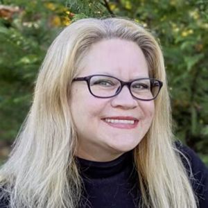 Autor*innenportrait von Kelly Moran