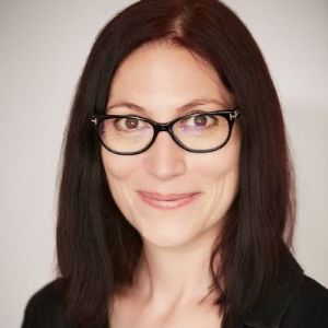 Autor*innenportrait von Natalie Haynes