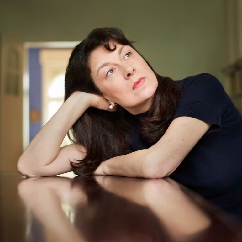 Autor*innenportrait von Zsuzsa B&aacute;nk