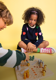 Abbildung Spiele für mehrere Kinder & Familien